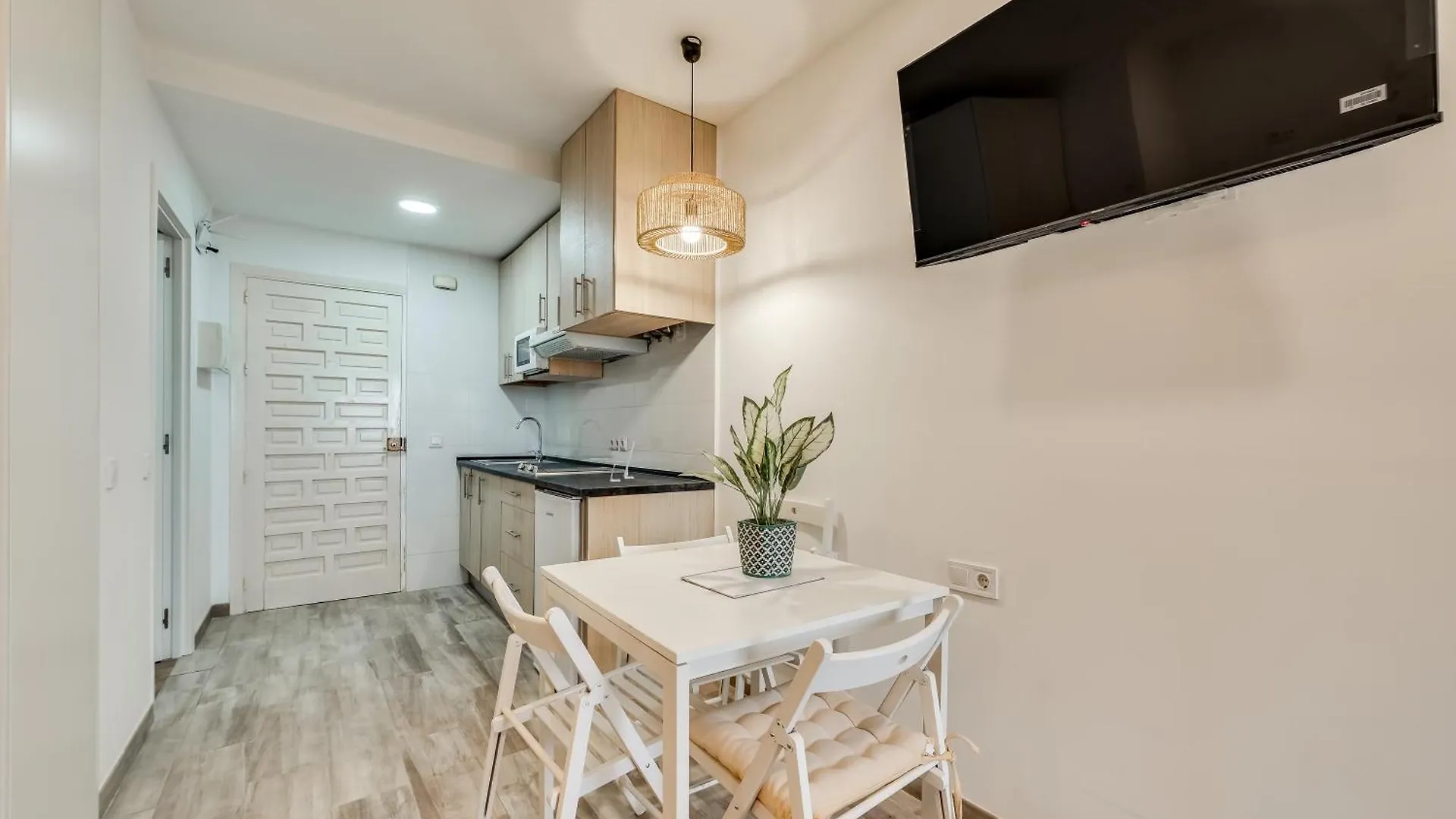 Lxr Benalmadena Estudio Benalbeach Apartment